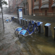 Una calle inundada en el área de Brickell. (Foto: Getty Images | Univision)
